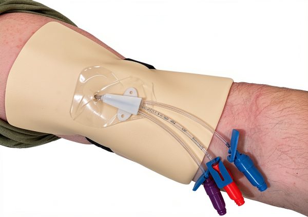 Central Line Practice Set Nurse Grower 3D Model with Removable Claves-3